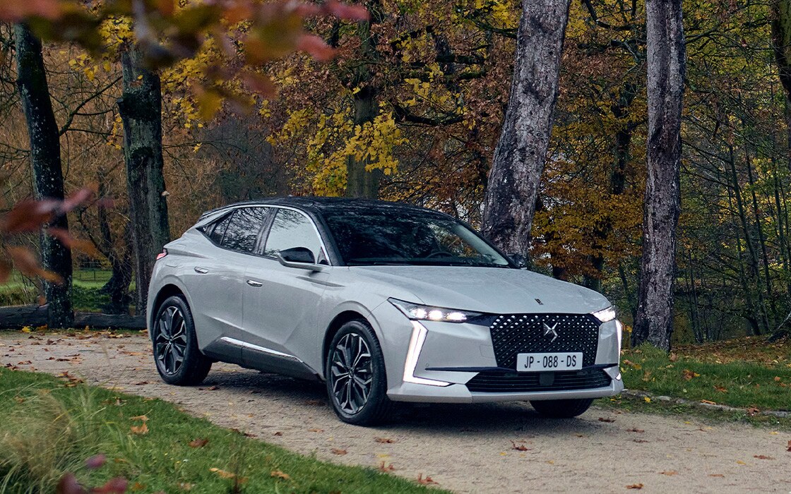 DS 4 Hybrid Oder Plug in Hybrid DS Automobiles DS 4 Hybrid Oder Plug in Hybrid DS Automobiles